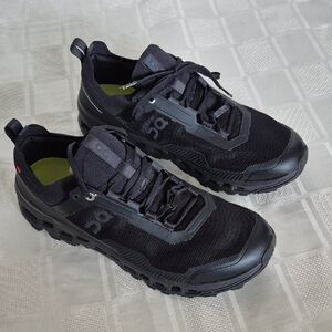 On Running Men's Black Athletic Cloudultra Shoes